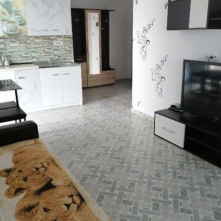 Adina Apartment นาโวดาริ ภายนอก รูปภาพ