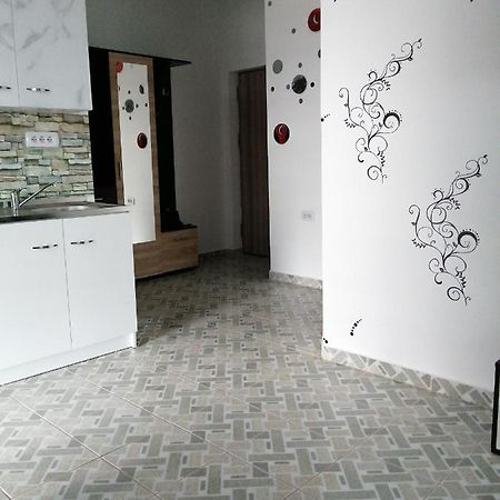 Adina Apartment นาโวดาริ ภายนอก รูปภาพ