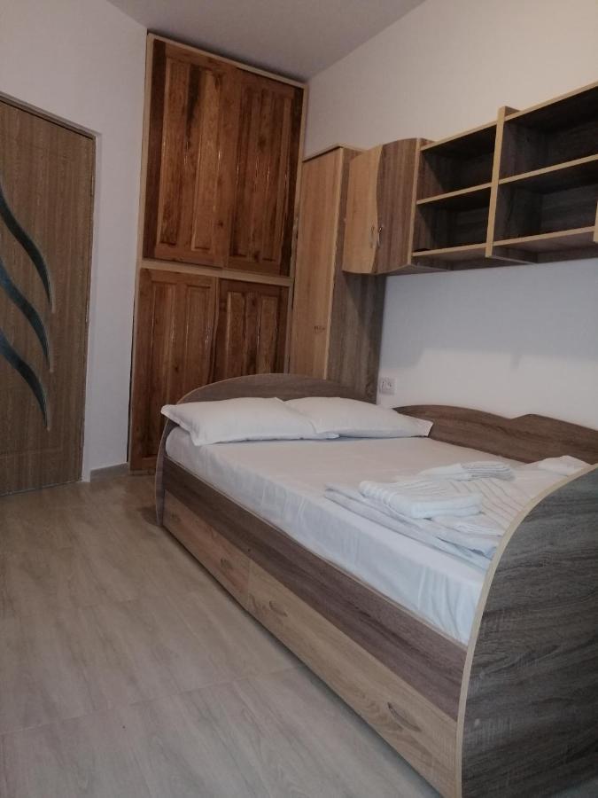 Adina Apartment นาโวดาริ ภายนอก รูปภาพ